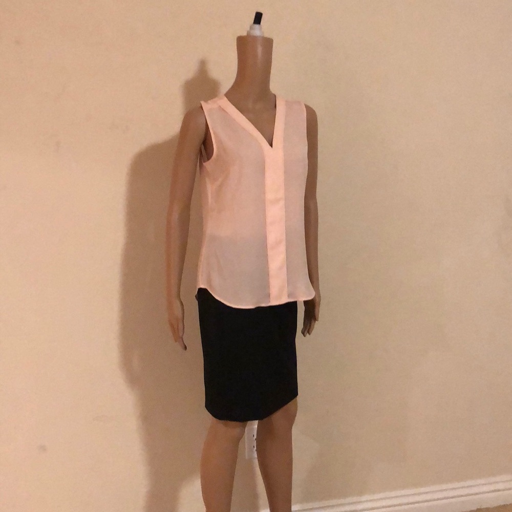Peach NWT sleeveless blouse